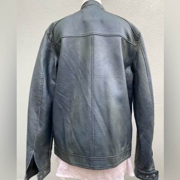 Guess Los Angeles distressed faux leather jet black Moto jacket size med… - Picture 8 of 10